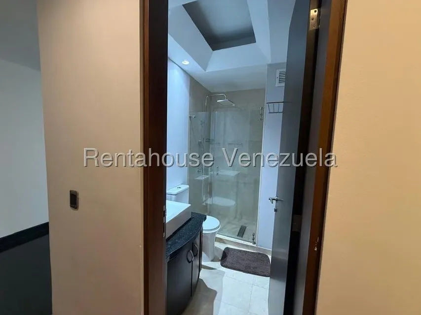 Apartamento (1 Nivel) en Venta en Los Samanes, Distrito Metropolitano - 26