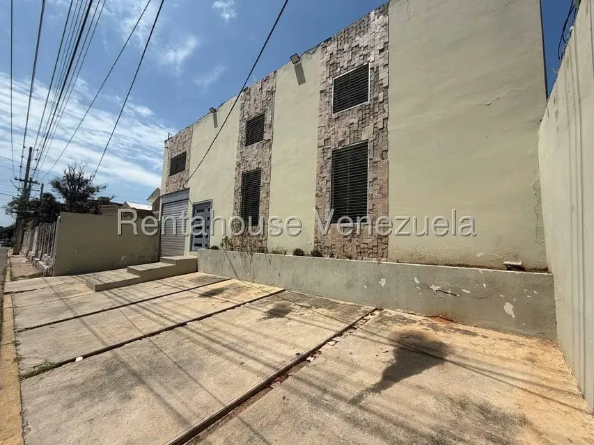Local Comercial en Alquiler en Las Delicias, Zulia - 35