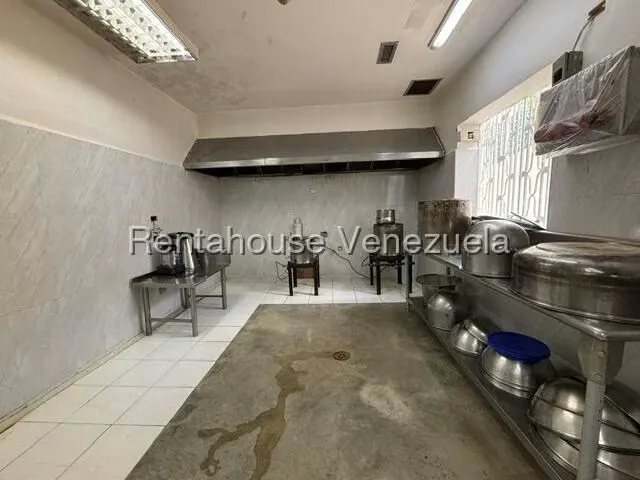 Casa (Duplex) en Venta en La Florida, Distrito Metropolitano - 16