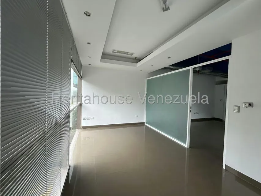 Oficina en Alquiler en Macaracuay, Distrito Metropolitano - 19
