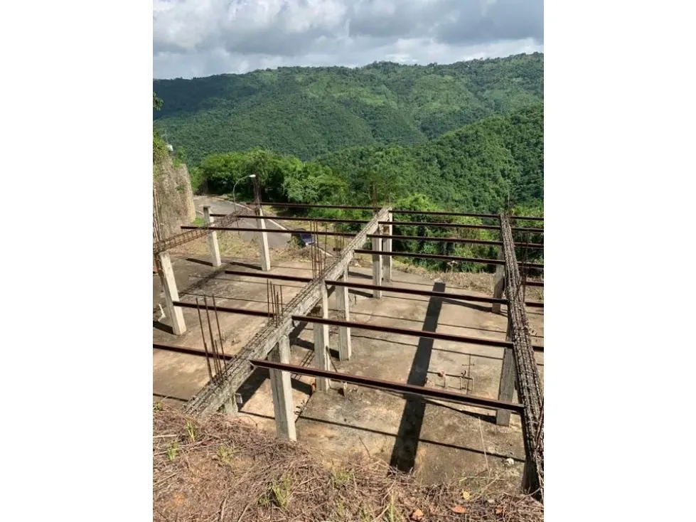 Se vende terreno de 1360mts Bosques de la Lagunita 2506 - 10