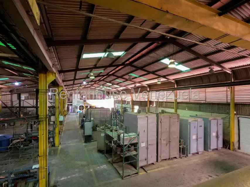 Local Comercial en Venta en Zona Industrial 2, Lara - 31