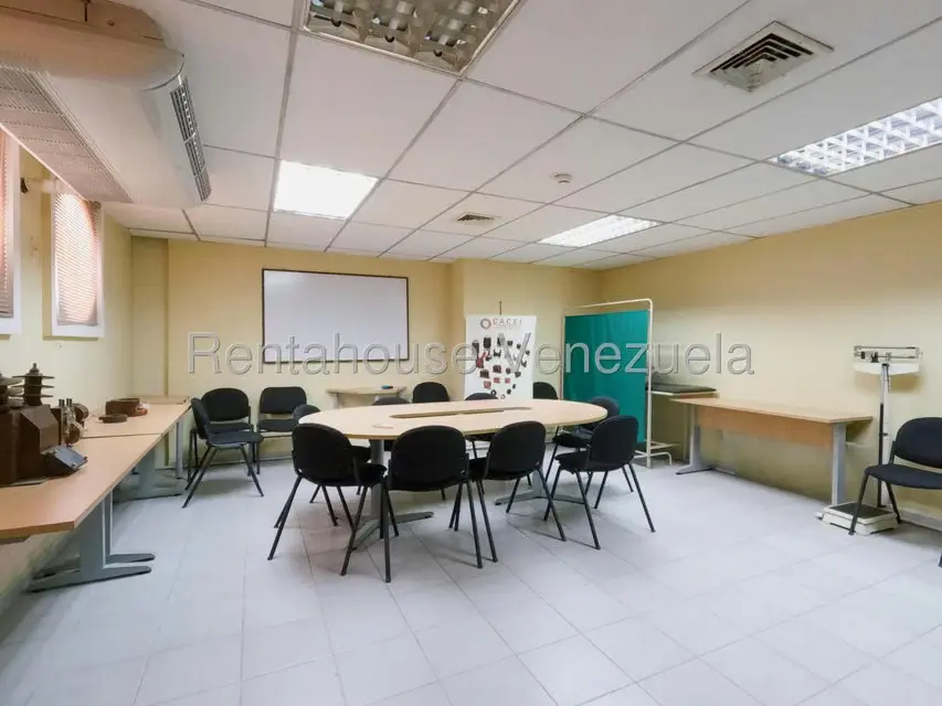 Local Comercial en Venta en Zona Industrial 2, Lara - 39