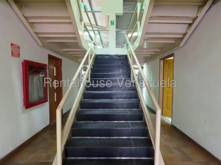 Local Comercial en Venta en Zona Industrial 2, Lara - 8