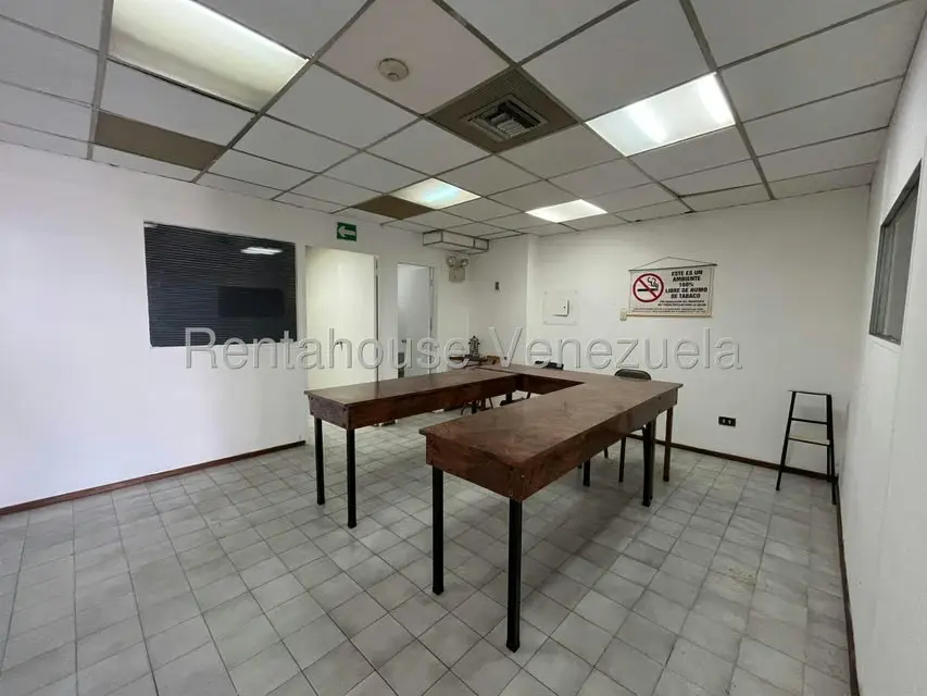 Local Comercial en Alquiler en Zona Industrial, Carabobo - 6
