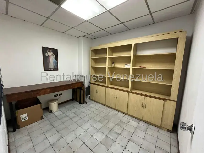 Local Comercial en Alquiler en Zona Industrial, Carabobo - 8