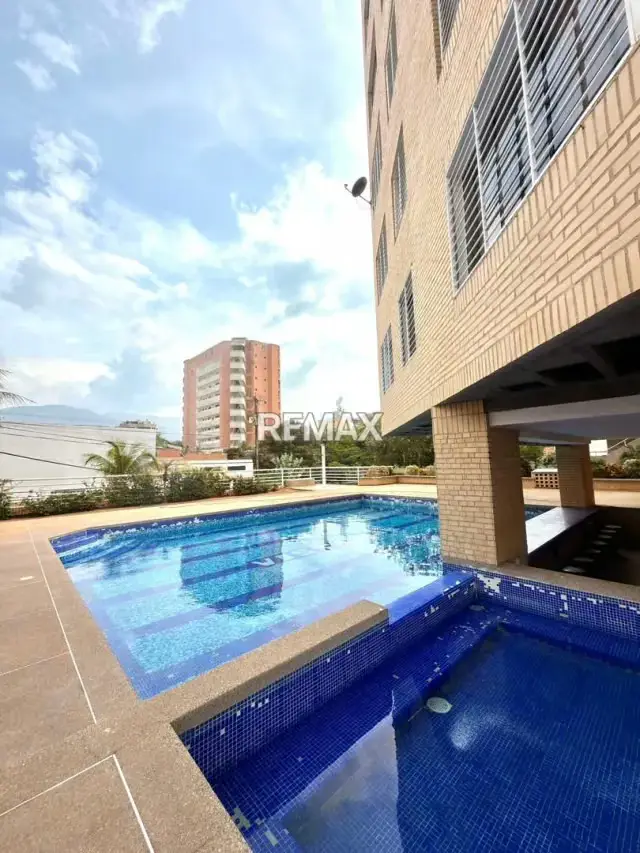Se vende apartamento en playa grande