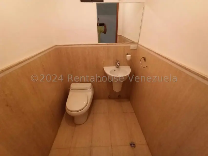 Casa (1 Nivel) en Venta en La Lagunita Country Club, Distrito Metropolitano - 11
