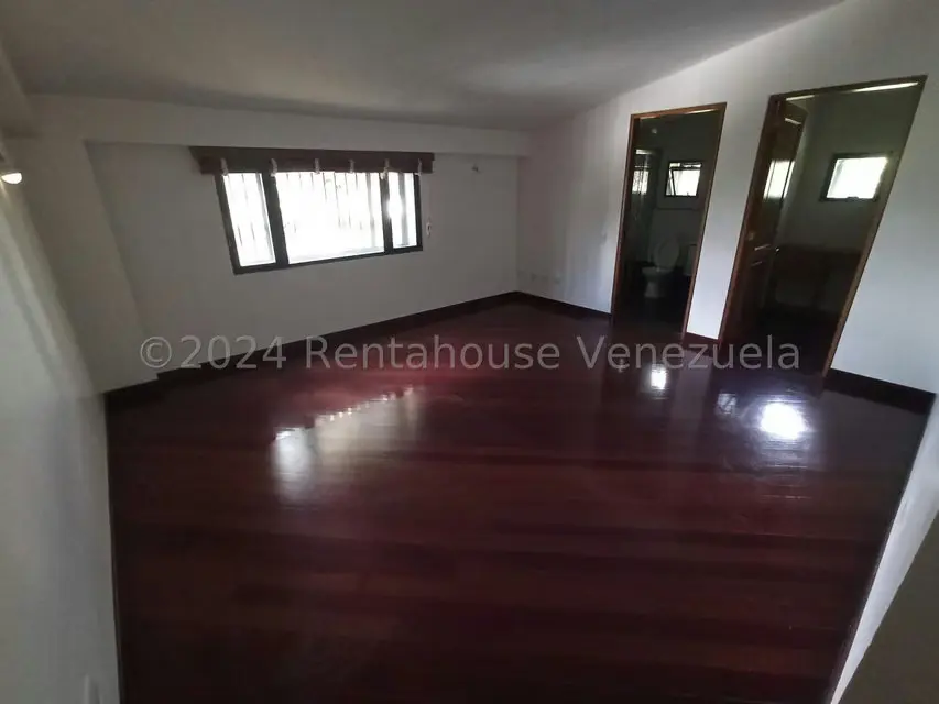 Casa (1 Nivel) en Venta en La Lagunita Country Club, Distrito Metropolitano - 27