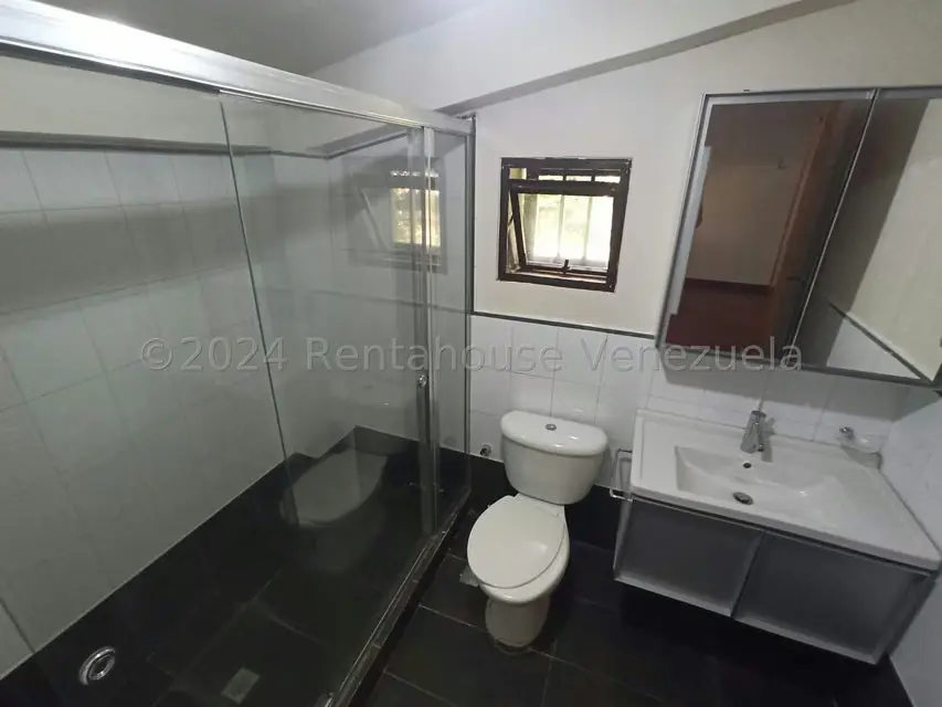 Casa (1 Nivel) en Venta en La Lagunita Country Club, Distrito Metropolitano - 36