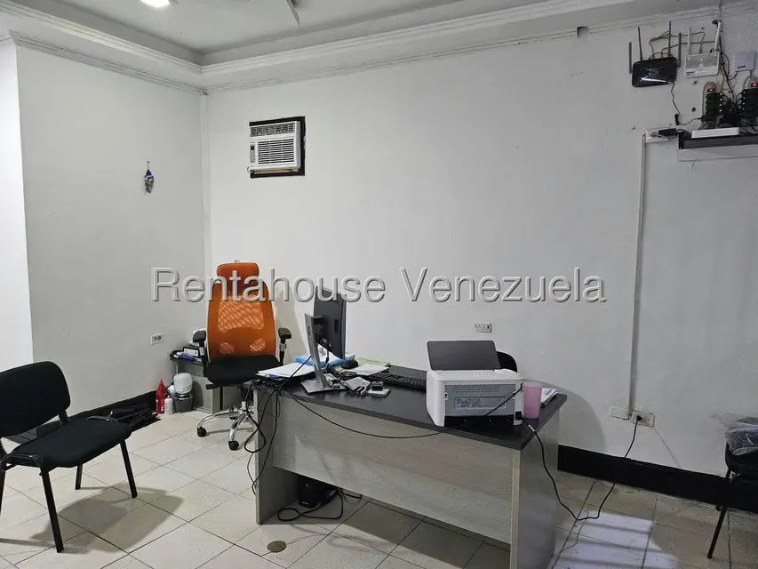 Galpon - Deposito en Alquiler en La Yaguara, Distrito Metropolitano - 15