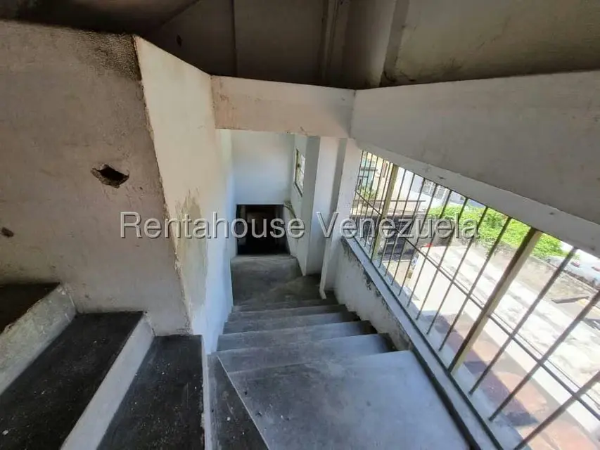 Comercial (Edificio) en Venta en Guarenas, Miranda - 12
