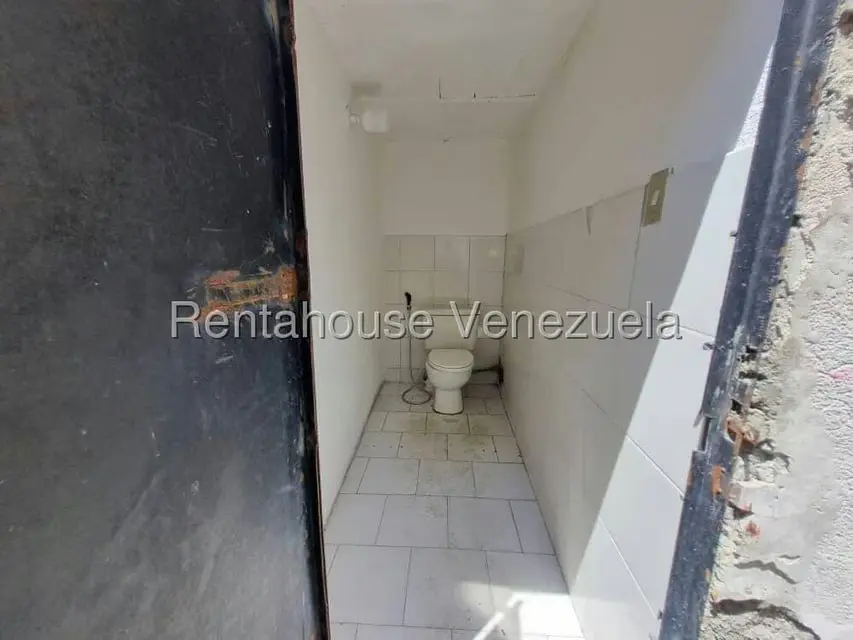 Comercial (Edificio) en Venta en Guarenas, Miranda - 26