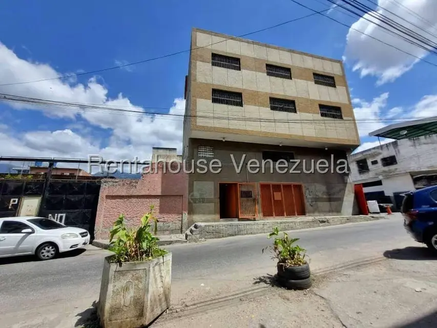 Comercial (Edificio) en Venta en Guarenas, Miranda - 27