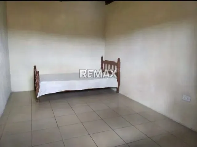 CASA PARA REMODELAR EN LA PASTORA - 3