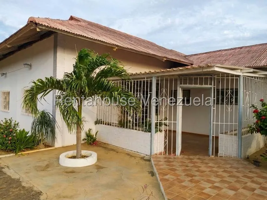Casa (1 Nivel) en Alquiler en Zarabon, Falcon - 3