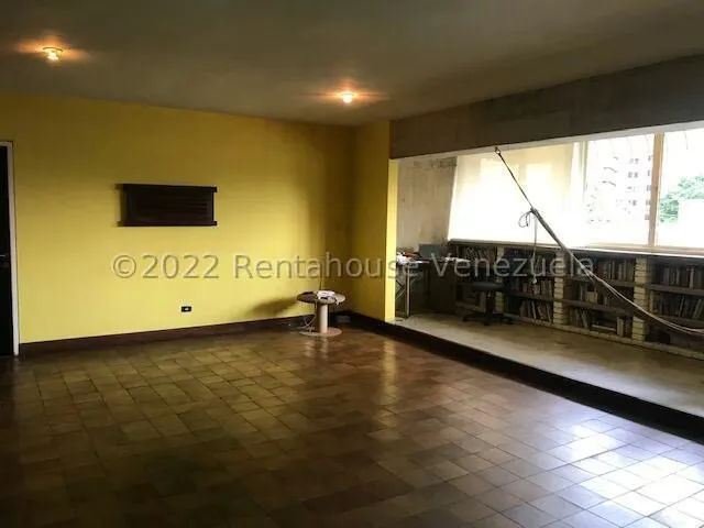 Apartamento (1 Nivel) en Venta en Los Dos Caminos, Distrito Metropolitano - 6