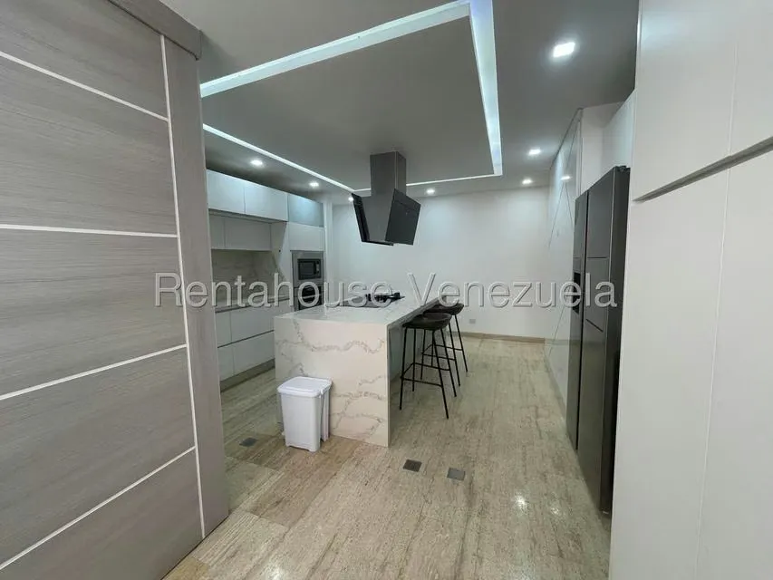 Apartamento (1 Nivel) en Venta en San Marino, Distrito Metropolitano - 11