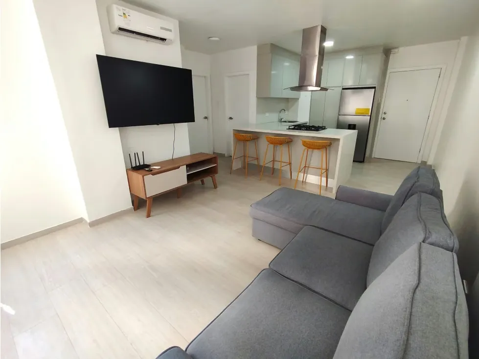 Alquilo apartamento 75m2 Los Palos Grandes 6408 - 6