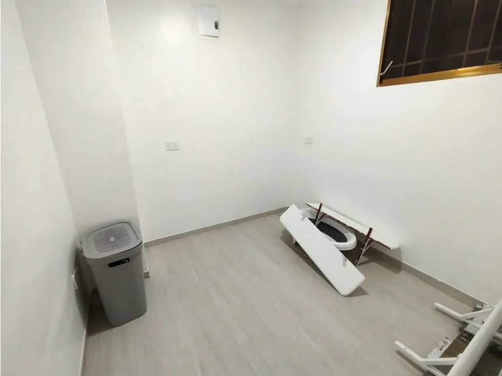 Alquilo apartamento 75m2 Los Palos Grandes 6408 - 10