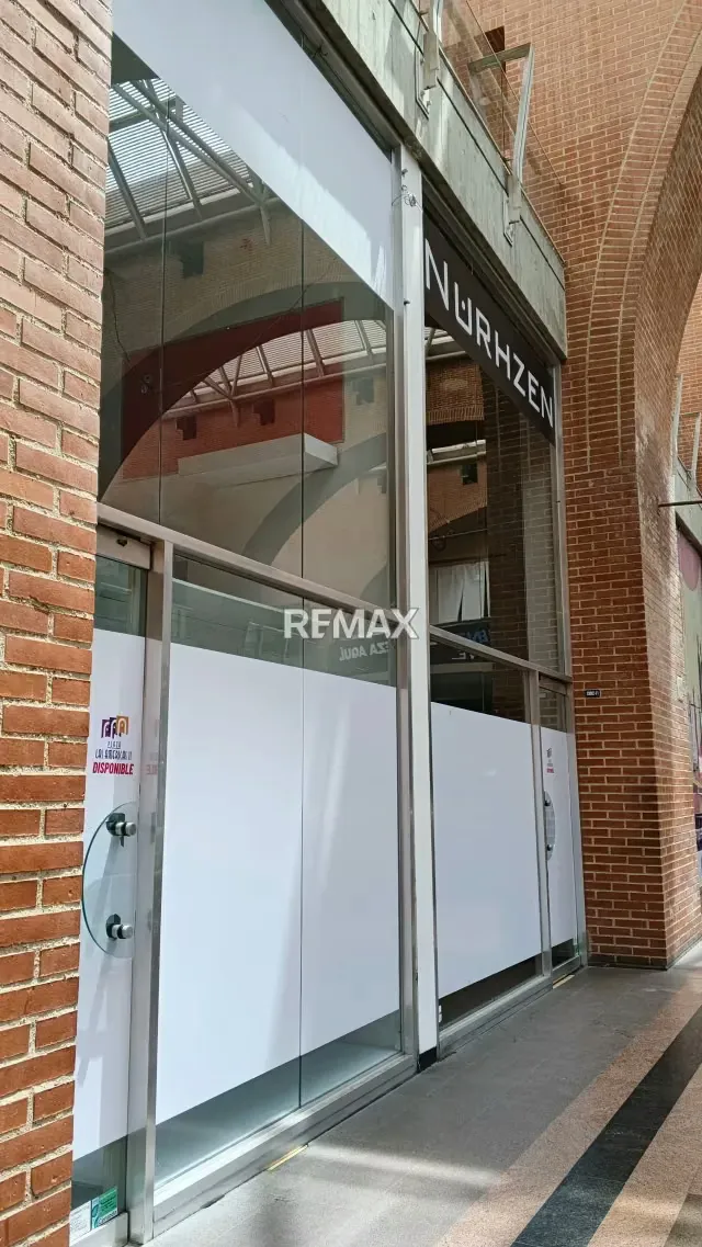Local Comercial en Alquiler Centro Comercial Plaza Las Americas II - 5