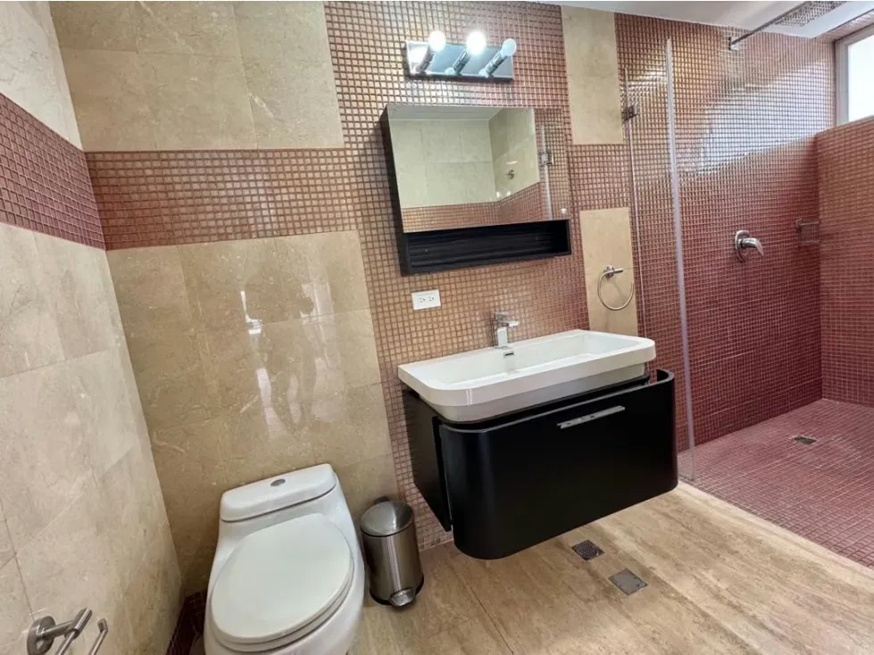 Alquilo apartamento 120m2 La Castellana 8943 - 11