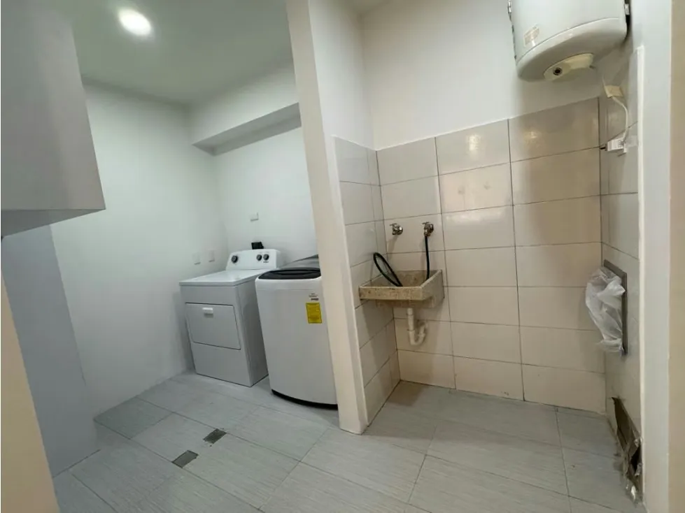 Alquilo apartamento 120m2 La Castellana 8943 - 12