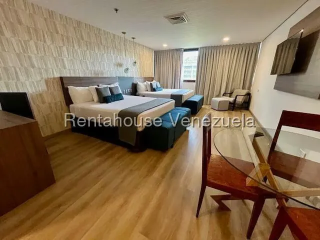 Apartamento (1 Nivel) en Venta en Chuao, Distrito Metropolitano - 12