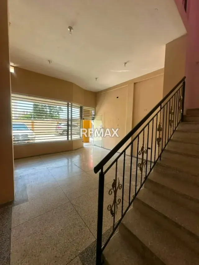 Local Comercial Estratégico en C.C. KJ – Planta Baja - 2