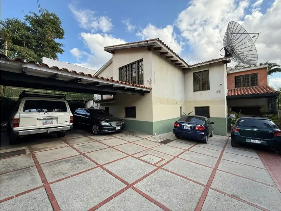 Se vende casa 440m2 Los Palos Grandes 7965 - 2
