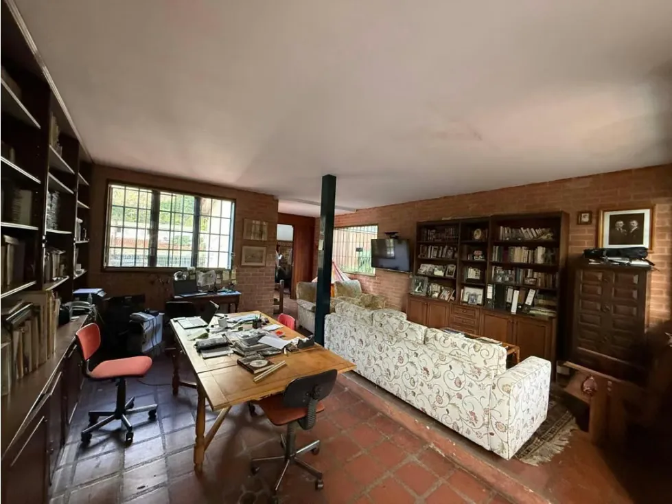 Se vende casa 440m2 Los Palos Grandes 7965 - 8