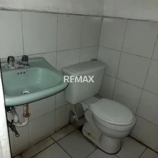 Local en Alquiler Urb Valle Hondo III Etapa - 5