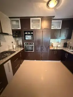 Vista 16
