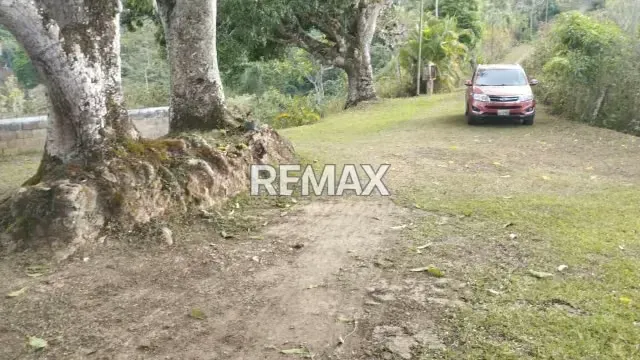 ElHatillo La Mata Baruta Amplio terreno zona privada con casa obra gris - 3