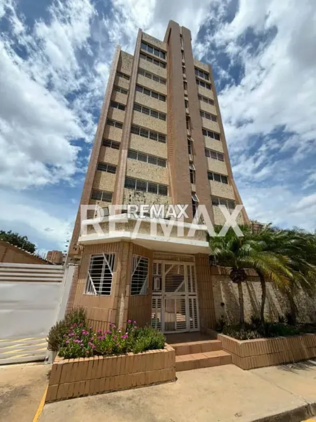 Apartamento en venta Edificio Piedra Alta