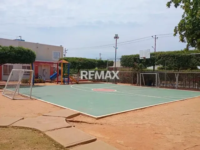Town house la lagunita - 4