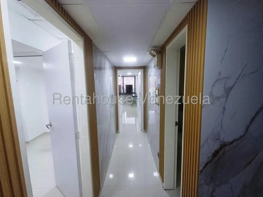 Oficina en Alquiler en Sabana Grande, Distrito Metropolitano - 19