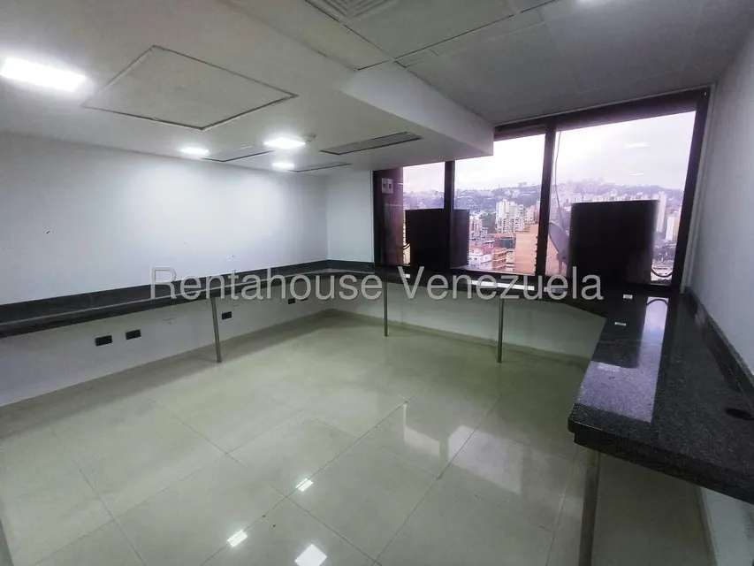 Oficina en Alquiler en Sabana Grande, Distrito Metropolitano - 21