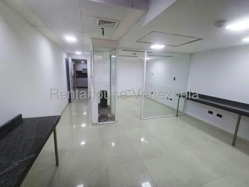 Oficina en Alquiler en Sabana Grande, Distrito Metropolitano - 29