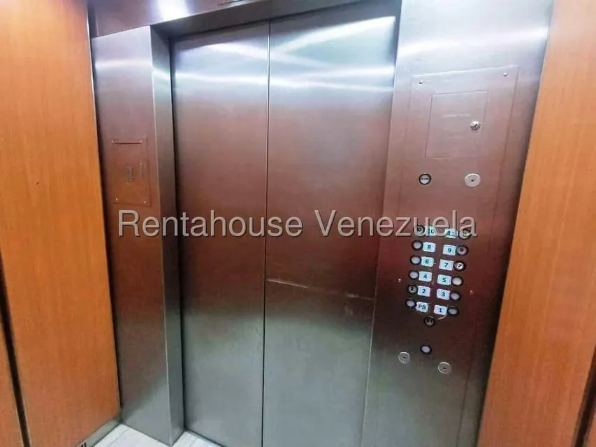 Oficina en Alquiler en Sabana Grande, Distrito Metropolitano - 32