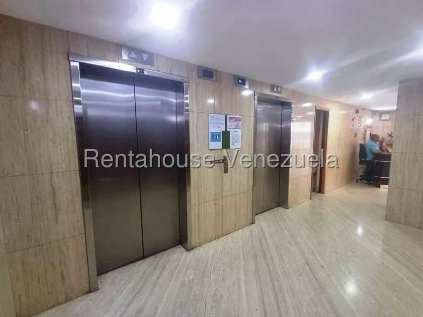 Oficina en Alquiler en Sabana Grande, Distrito Metropolitano - 5