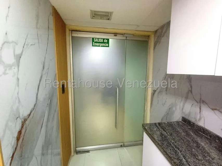 Oficina en Alquiler en Sabana Grande, Distrito Metropolitano - 10