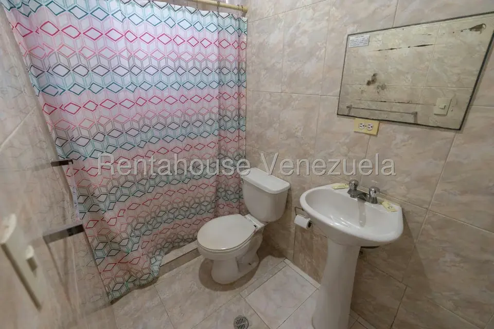 Comercial (Posada) en Venta en Macuto, Vargas - 27