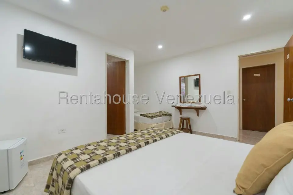 Comercial (Posada) en Venta en Macuto, Vargas - 28