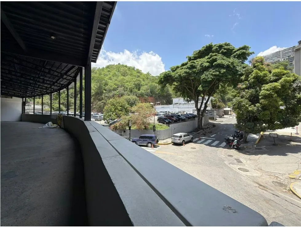 Alquilo local 60m2 San Roman 7916 - 7