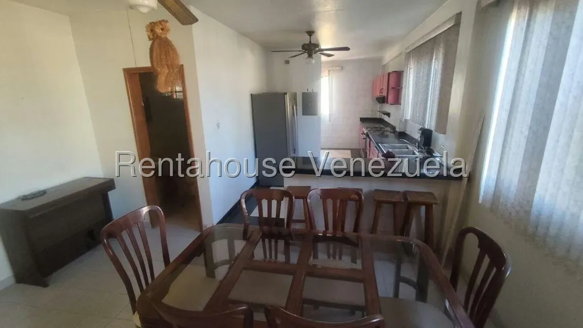 Casa (Multipes Niveles) en Venta en San Antonio, Nueva Esparta - 4