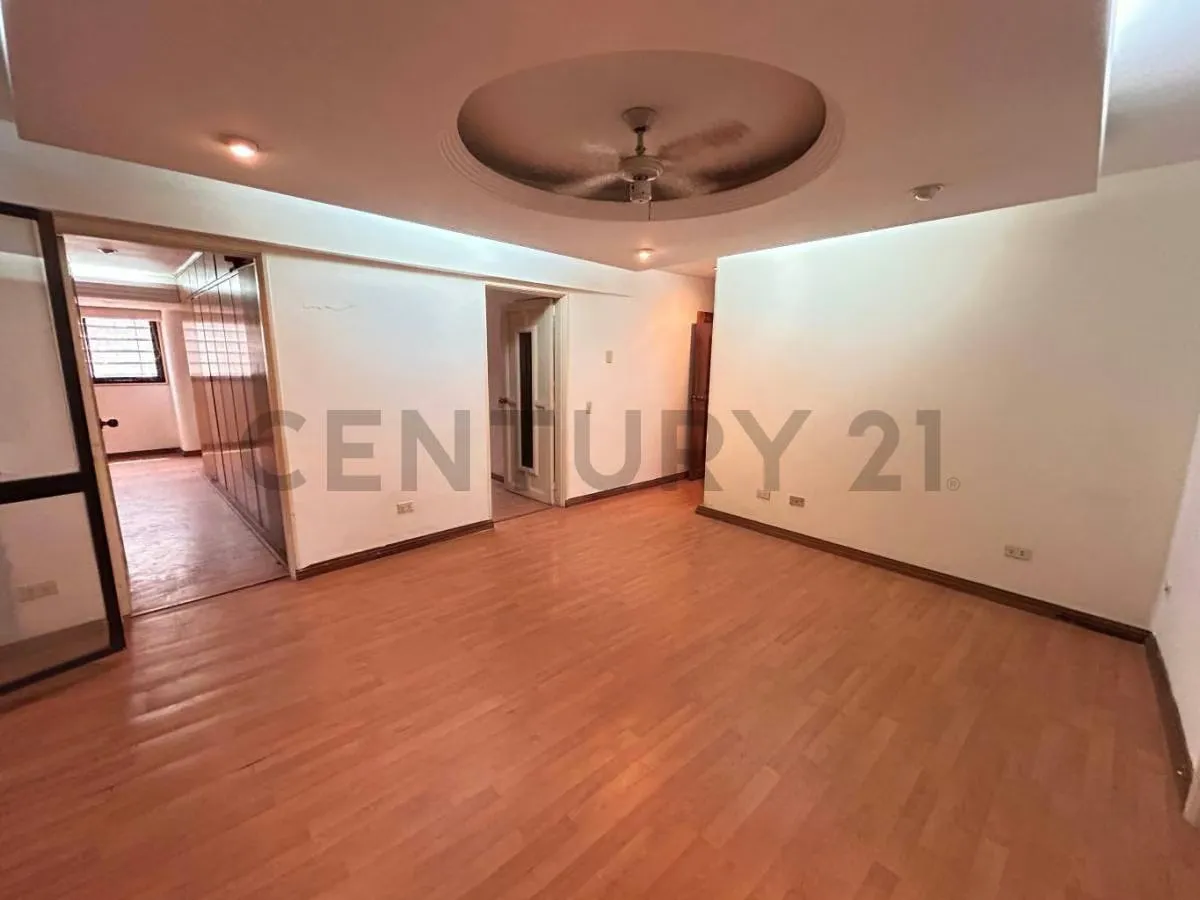 Rd. Venta de Apartamento en La parte alta de Sebucán. (Junto al Ávila). Caracas - 31