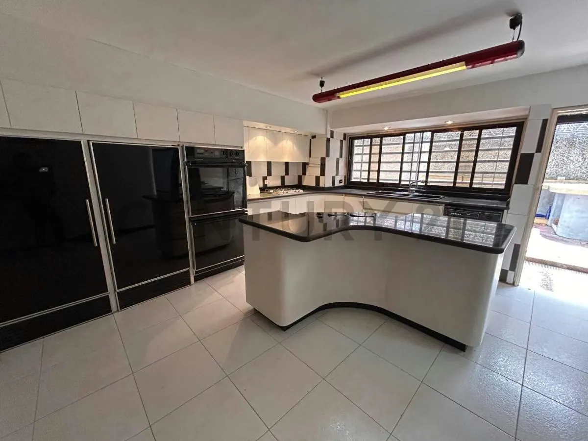 Rd. Venta de Apartamento en La parte alta de Sebucán. (Junto al Ávila). Caracas - 10