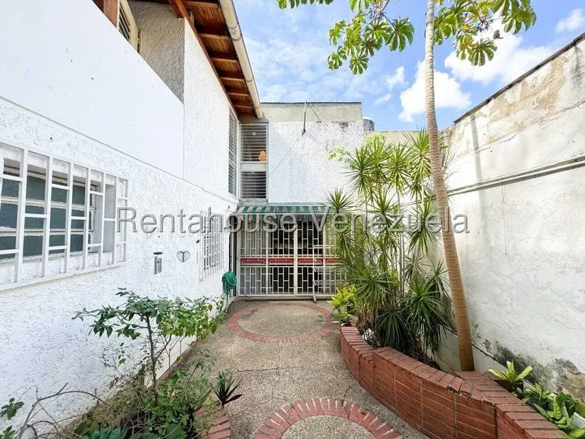 Casa (Multipes Niveles) en Venta en San Bernardino, Distrito Metropolitano - 17