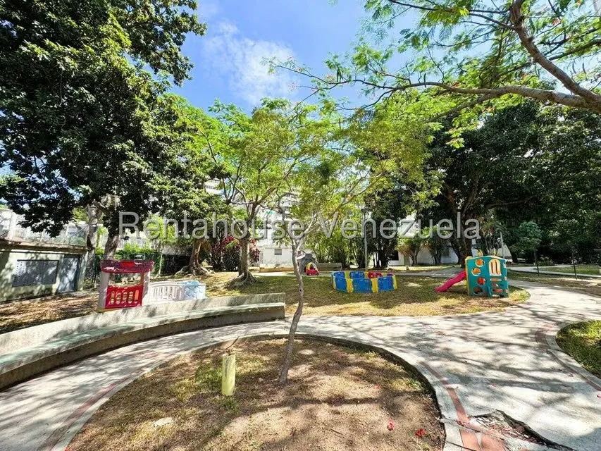 Casa (Multipes Niveles) en Venta en San Bernardino, Distrito Metropolitano - 23